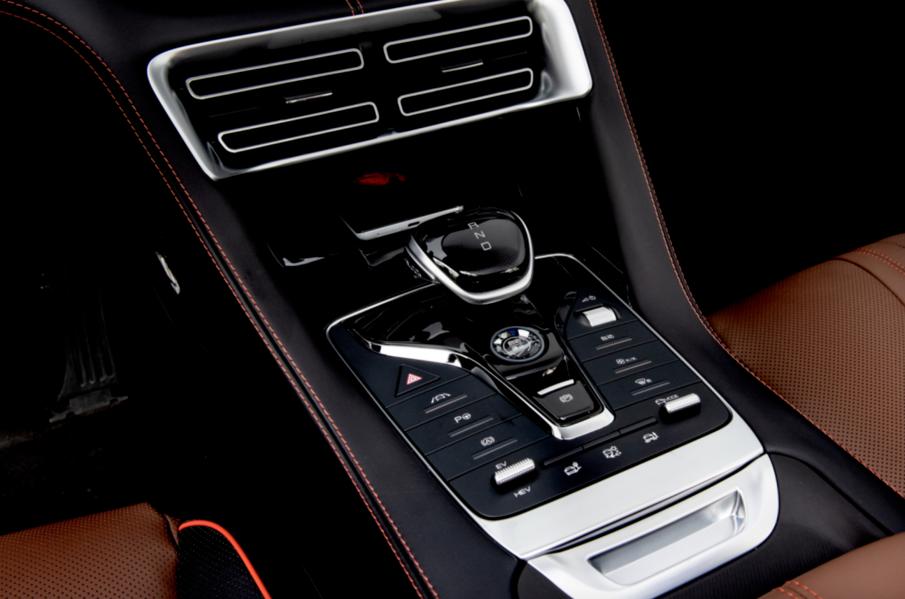 极氪x和2022款宋plusev对比,极氪x和比亚迪宋plus哪个值得入手