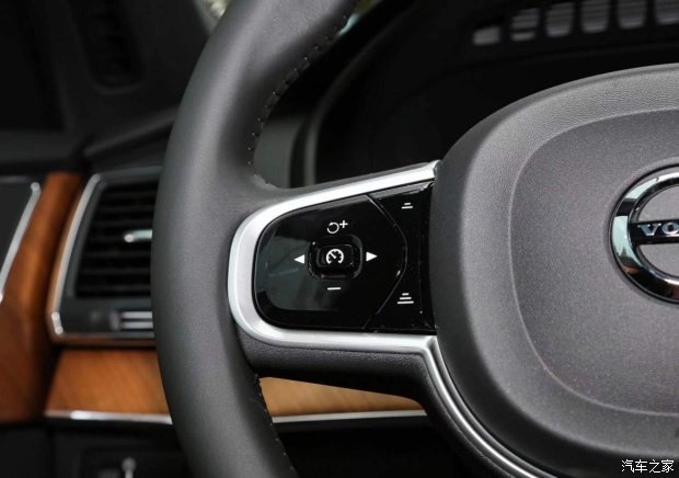 xc90跑长途真实感受6座,18款xc90车主真实感受