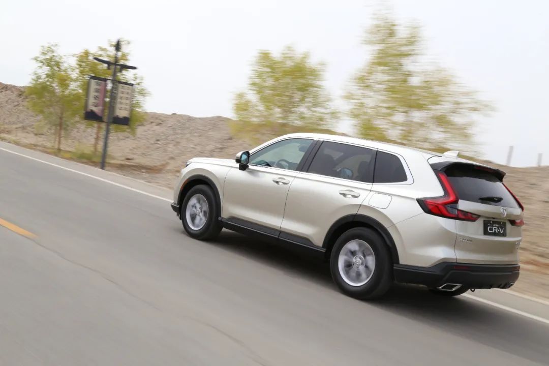 第六代本田cr-v国内首发,老款本田第一代crv