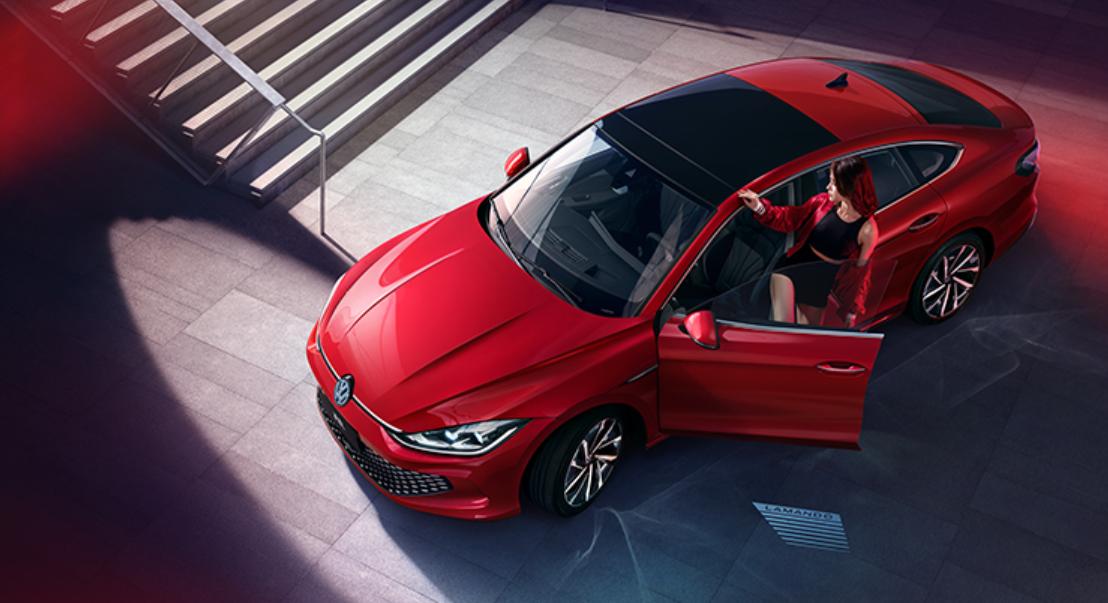 大众凌渡l顶配评测,上汽大众凌渡l2024款到店实拍