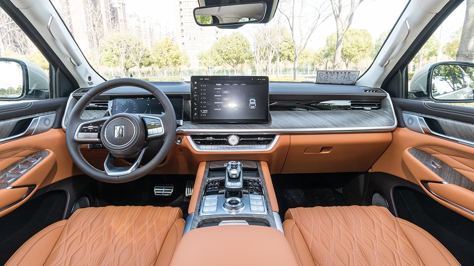 坦克500和普拉多对比,坦克500和普拉多哪个油耗高