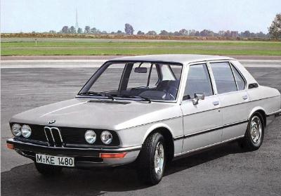 1975宝马进化史,宝马5系创新与成功案例