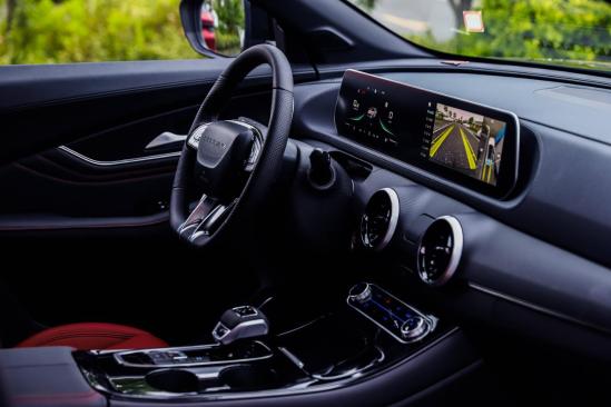 年轻人越来越宅该怎么看,为什么现在好多年轻人越来越宅