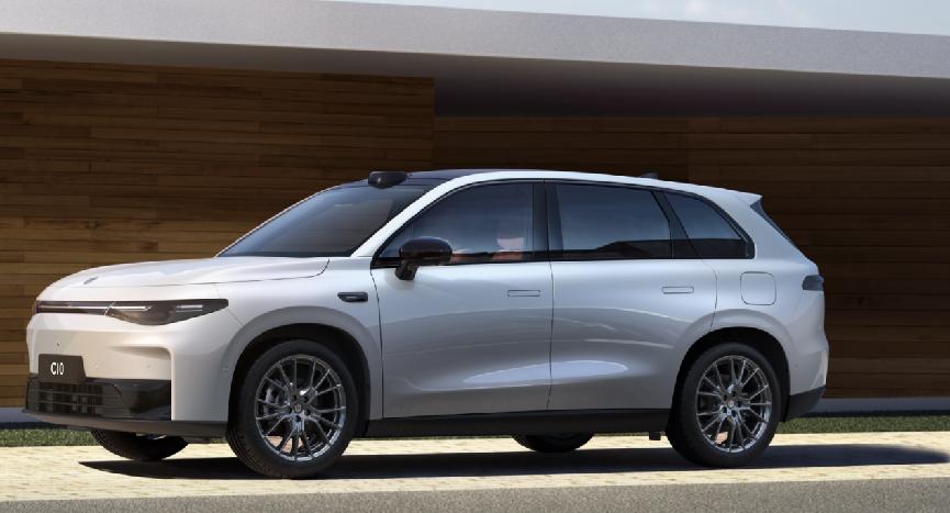 丰田荣放rav4对比xc50空间,国产vs合资大对比