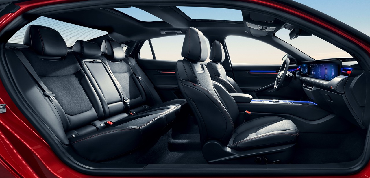 蒙迪欧1.5t和雅阁1.5t百公里加速,b级车蒙迪欧和凯美瑞选谁