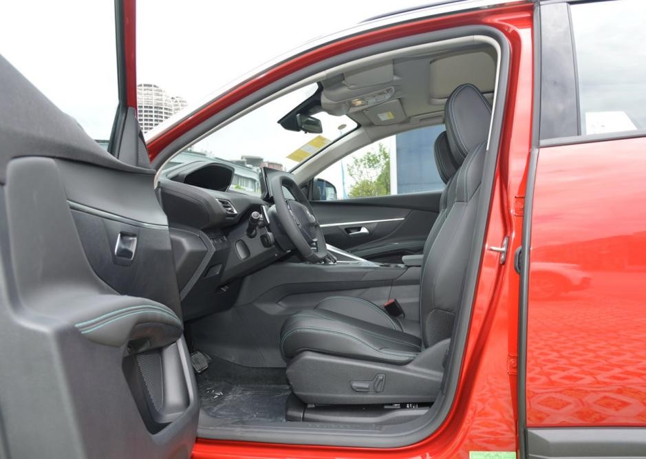 标致408下来7万多,标致408和4008的1.6t发动机一样吗