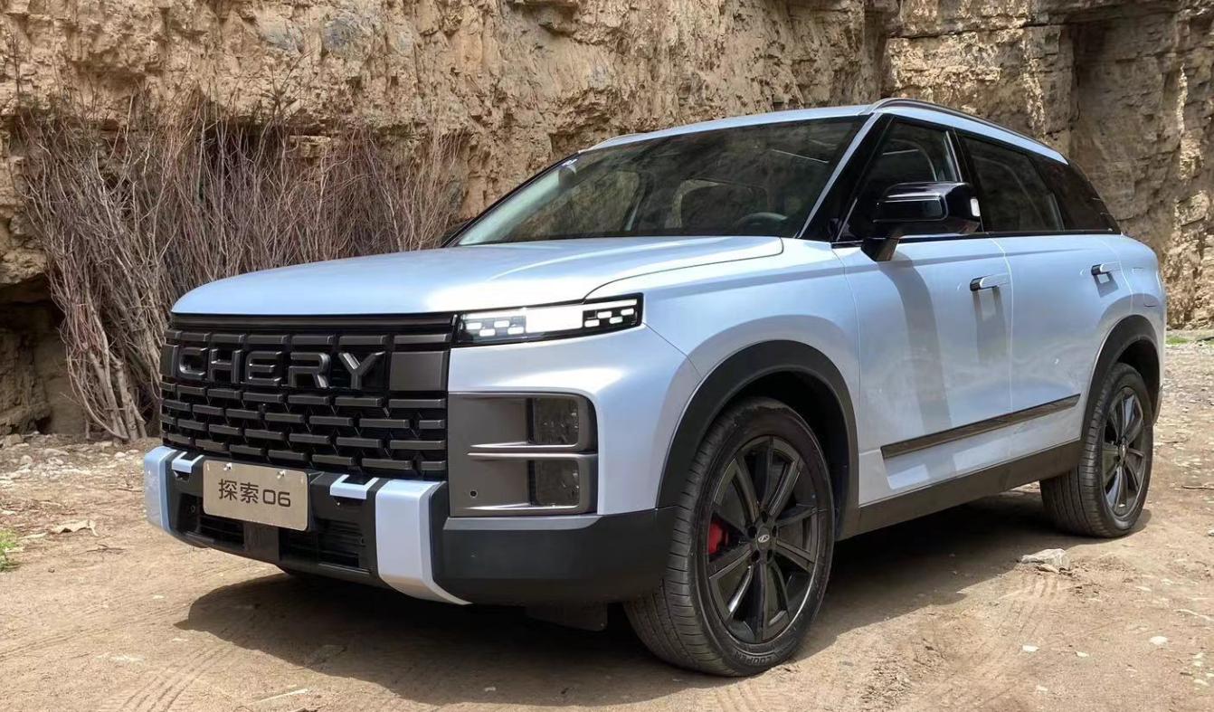 路虎最新款硬派越野车,路虎硬派越野车型