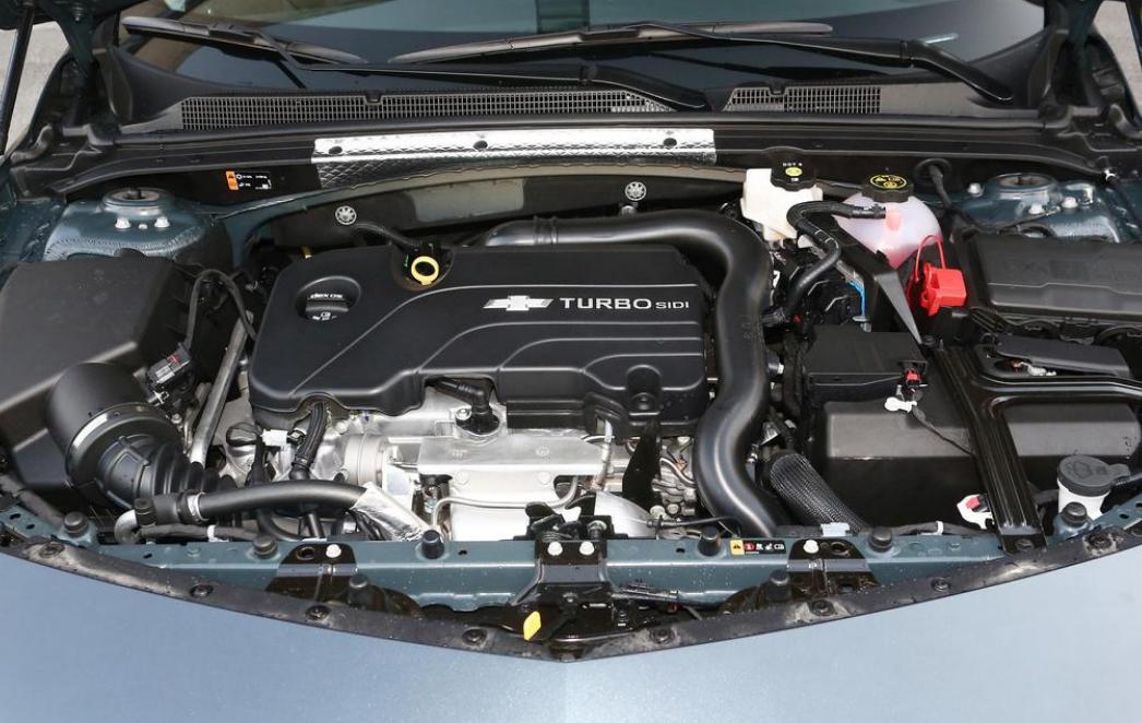 迈锐宝xl后排空间比科鲁泽大吗,迈锐宝xl后排空间大还是名图大