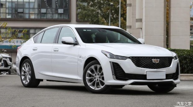 s60和凯迪拉克ct5哪个好,二手凯迪拉克ct5大概多少钱