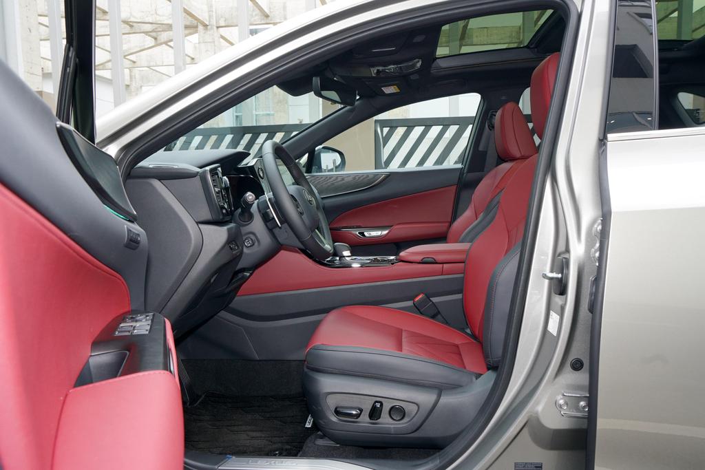 海口雷克萨斯nx优惠,雷克萨斯nx昆明低配落地价多少