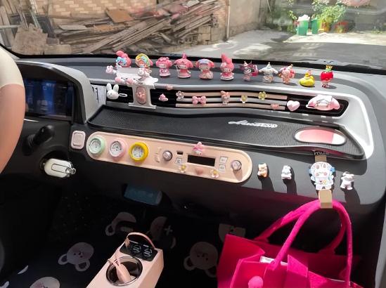 定金全款宏光miniev马卡龙时尚款,宏光miniev马卡龙进西藏