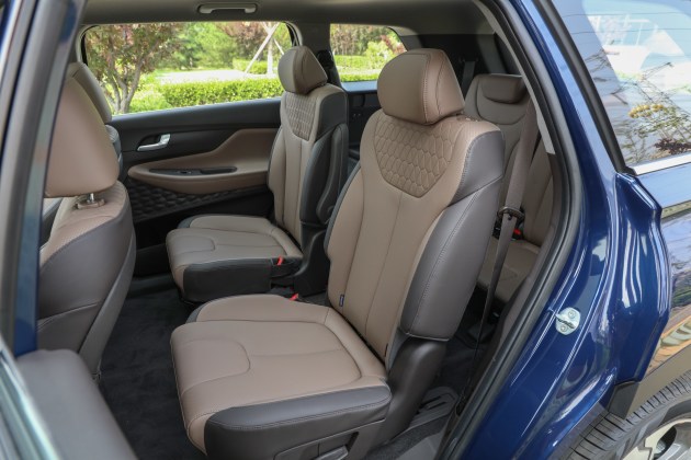 第四代胜达19款和22款的区别,全新胜达2024款体验