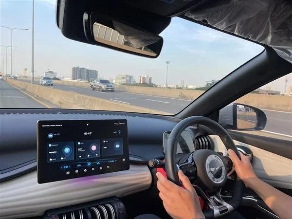 比亚迪在泰国排队 (比亚迪在泰国什么地方)