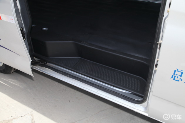 睿行m60动力差,长安睿行m60油气两用多少钱一公里