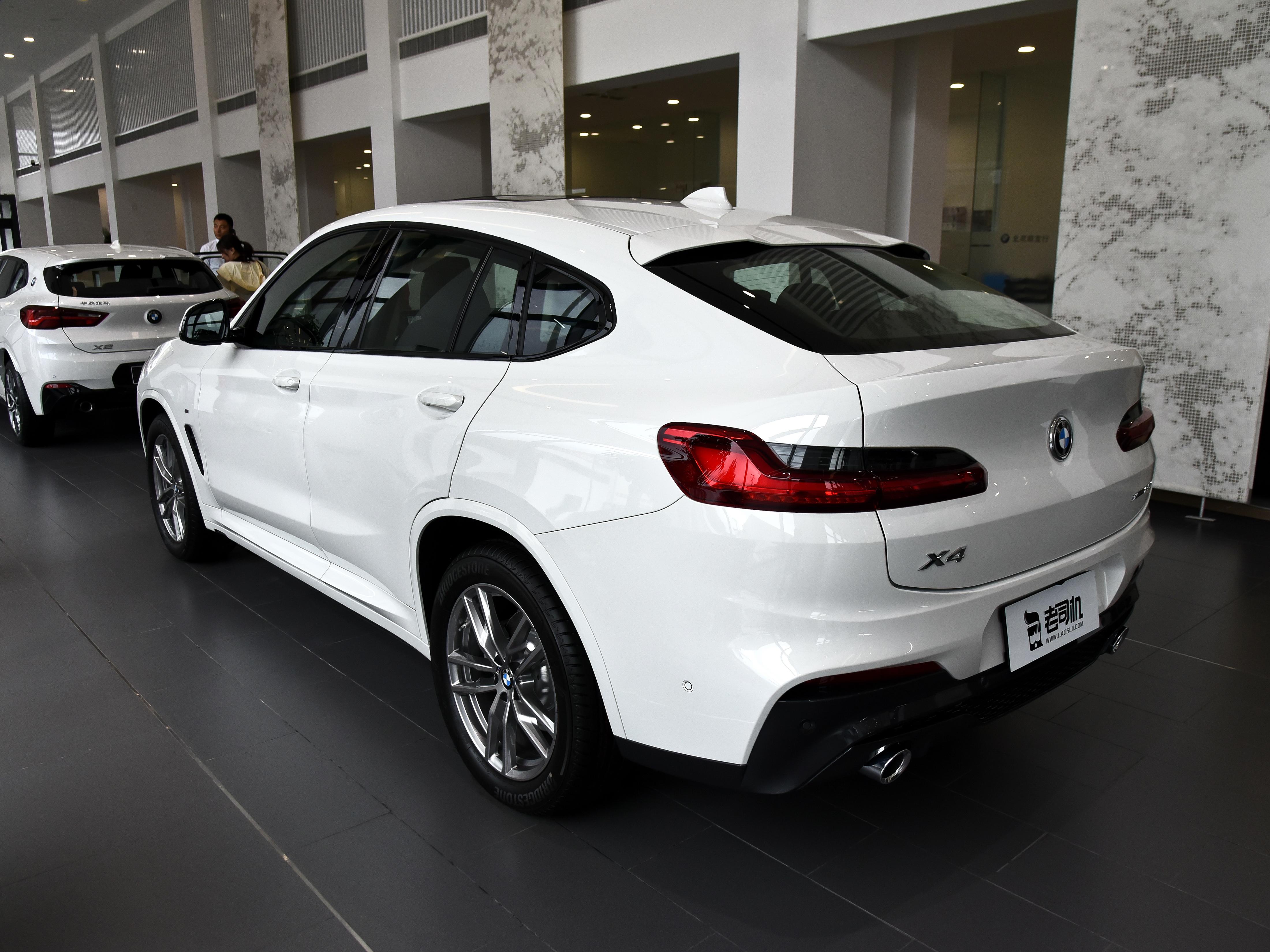 2.0t+8at都有什么7座车,宝马x4是8at采埃孚变速箱吗