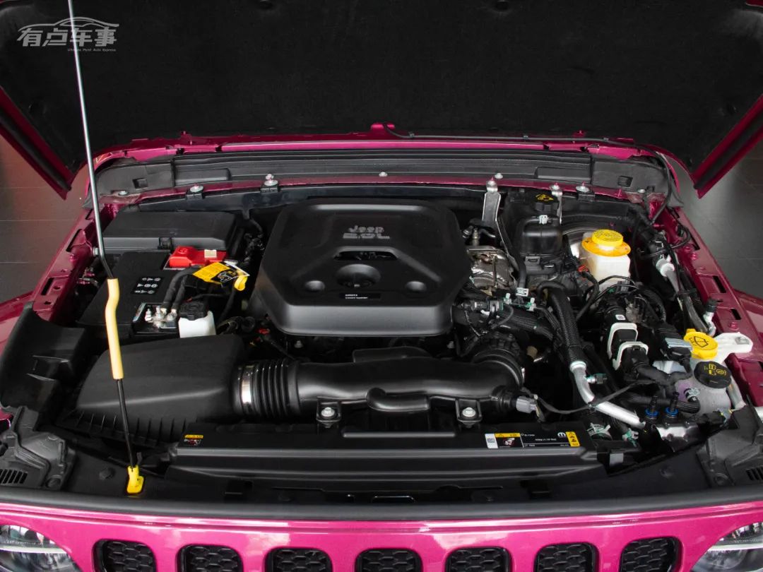 jeep牧马人越野测试,硬核大型越野车