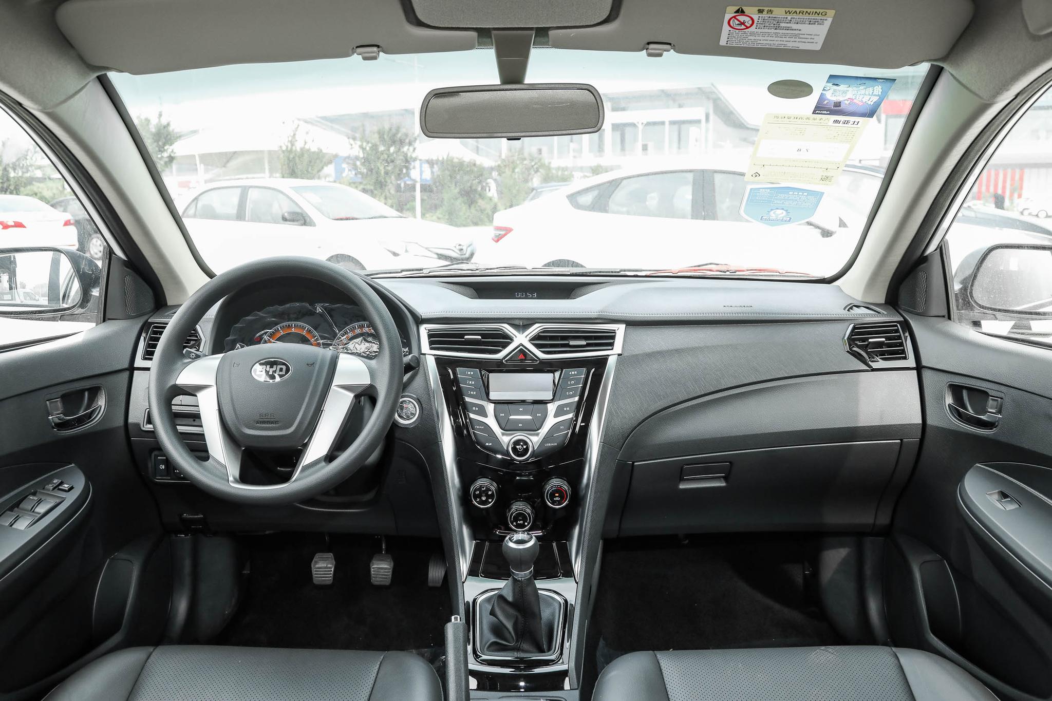 预算5万买什么二手车练手合适,5万左右买个练手车推荐