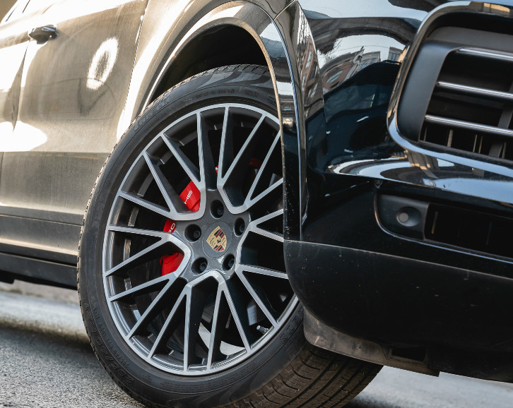 保时捷卡宴coupes改爱马仕黄座椅,保时捷卡宴加装座椅通风多少钱