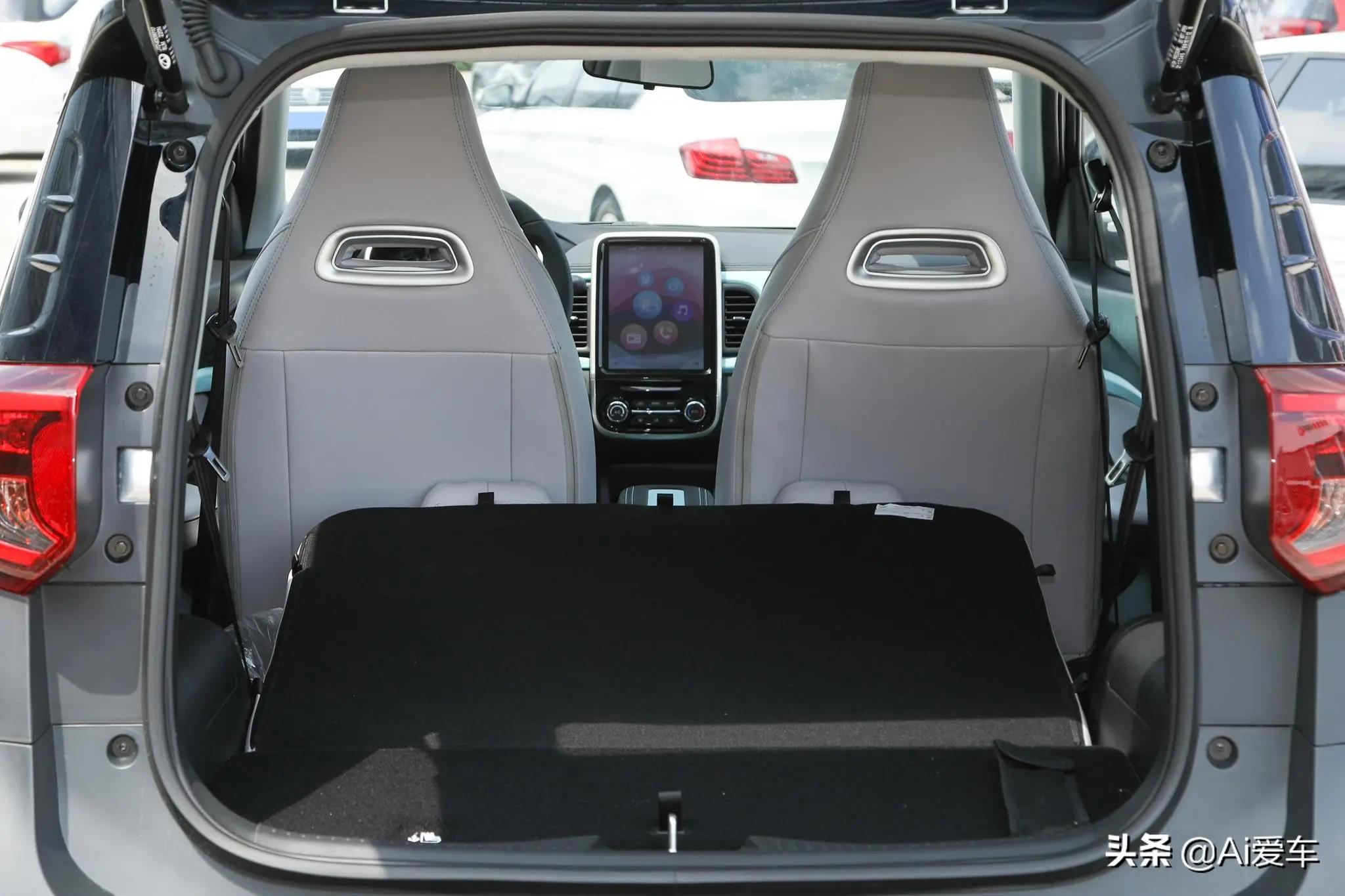 6万元小蚂蚁新能源车续航,长续航轻巧电动车