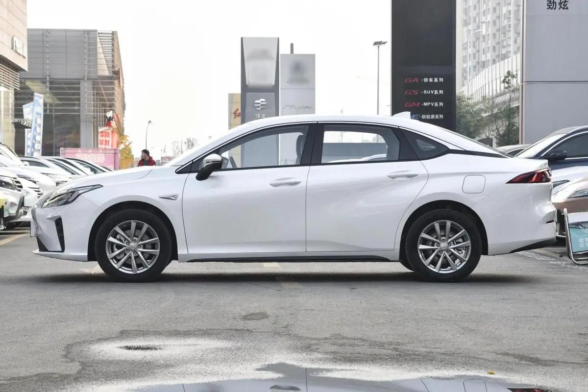 2022款埃安s炫580什么样的,埃安aions2020款炫580