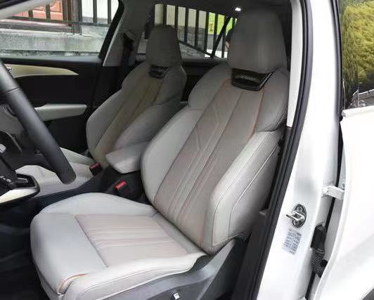 新款4轮电动车测试,上汽奥迪全新