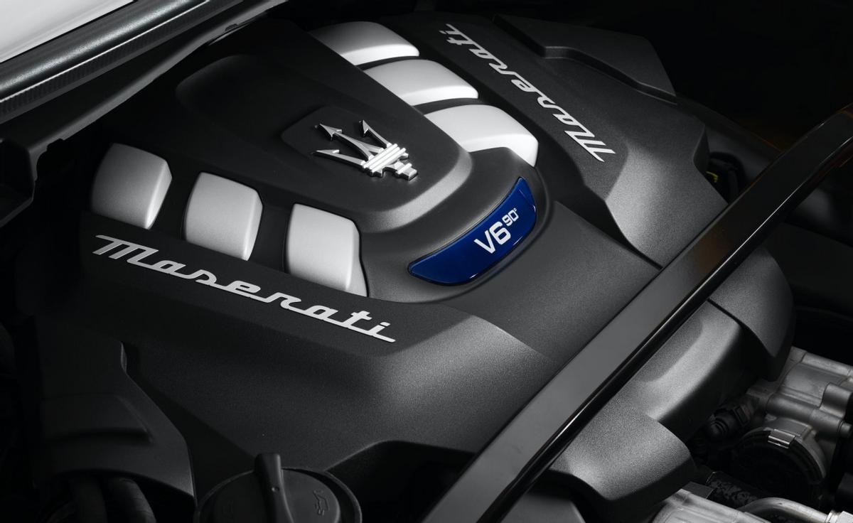 全新玛莎拉蒂suv实车到底有多豪华,玛莎拉蒂levante2022款suv