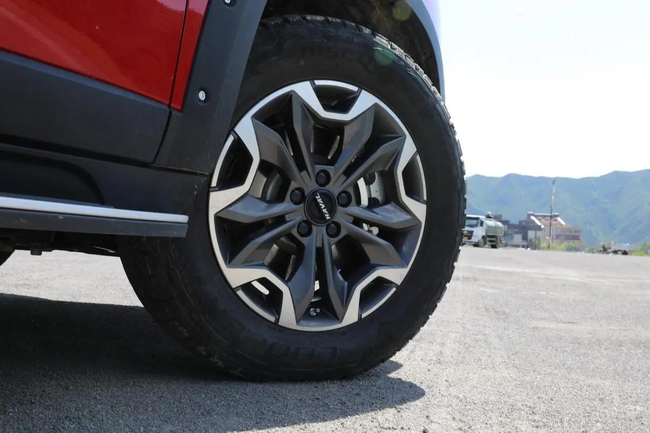 尽情释放野性试驾哈弗大狗追猎版,沉静式体验哈弗大狗追猎版