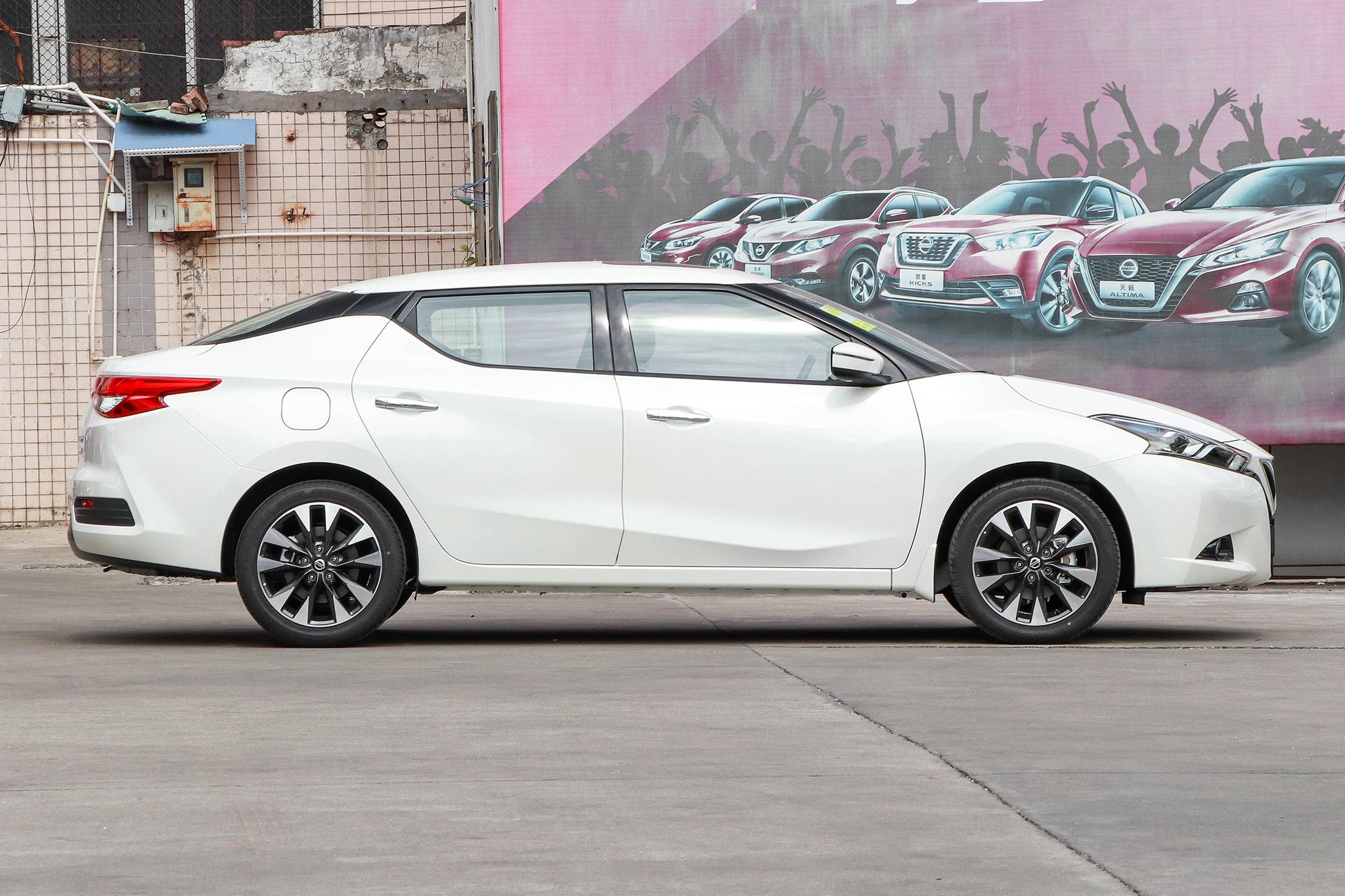 蓝鸟CVT智联智酷版,配1.6L发动机,油耗经济,售13.39万