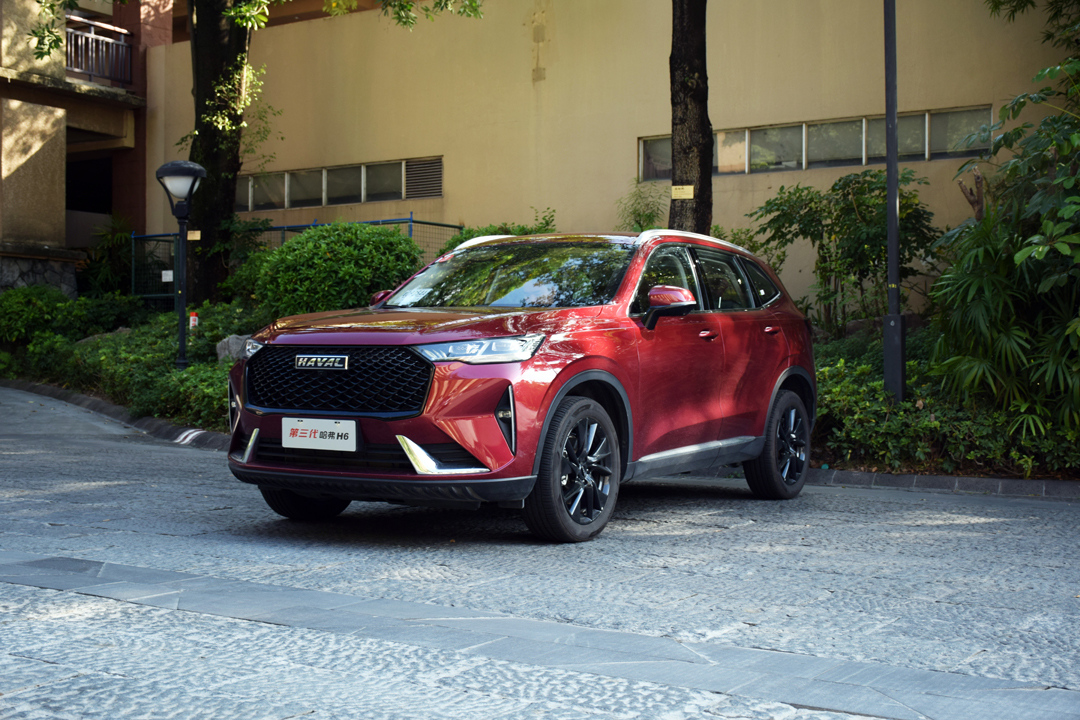 哈弗h6再创辉煌,全新哈弗h610万公里用车感受