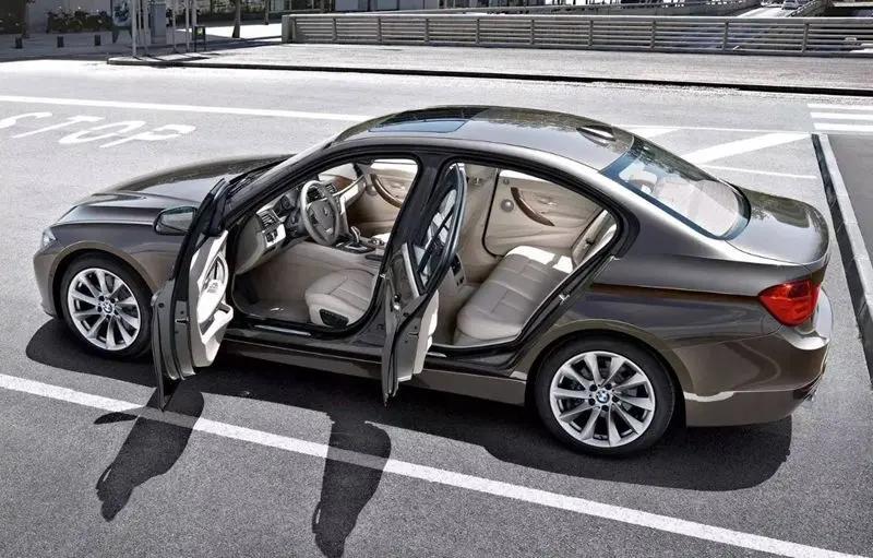 新车内饰怎么去除异味,汽车内饰异味去除小妙招