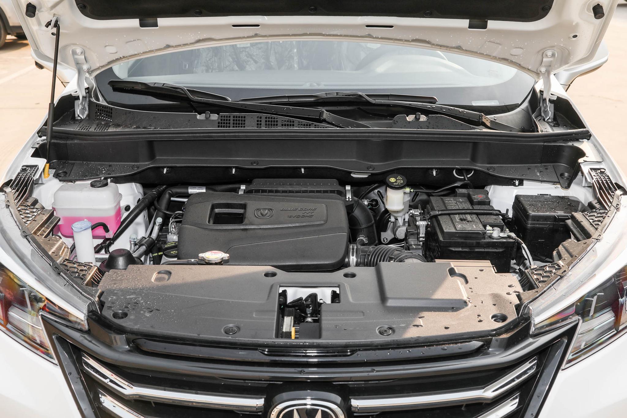 16款长安cs15值得多少钱,国六版的长安cs15怎么样