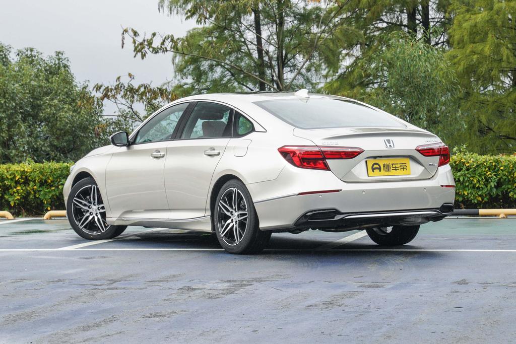 本田inspire混动和cr-v混动怎么选,inspire锐混动落地价