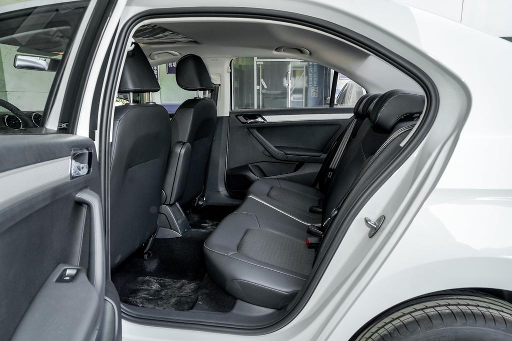 经常跑高速便宜好开的suv,新款捷达va3车主用车真实感受