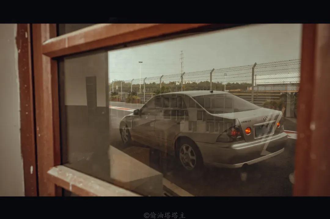 烂漫灵魂归属—雷克萨斯is200