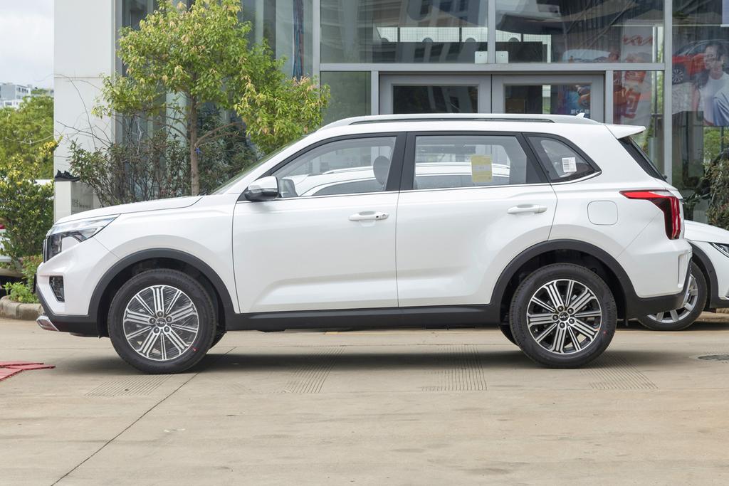 起亚新智跑最新款试驾视频,试驾起亚智跑2021款视频