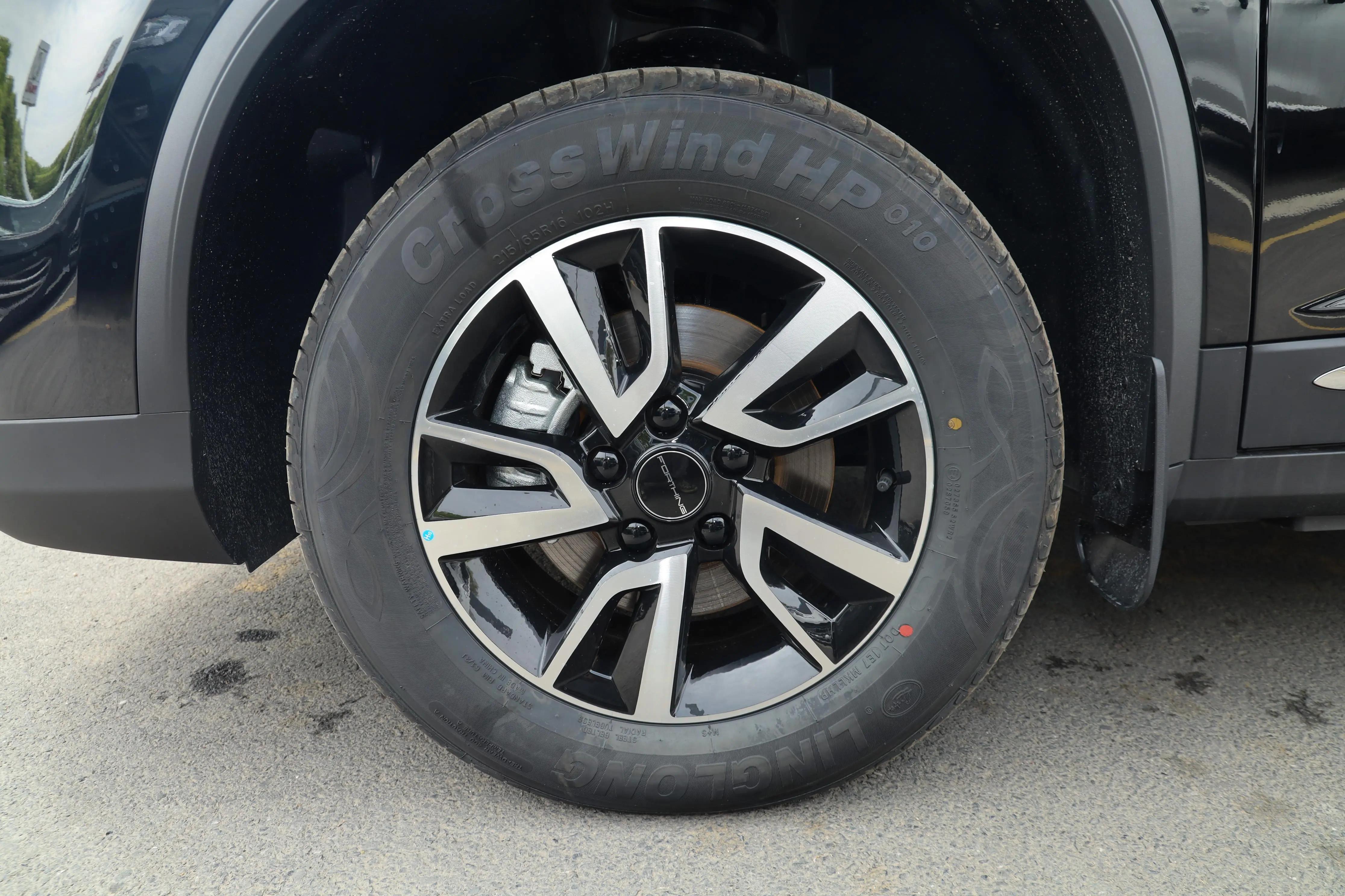 东风风行t5evo2021款1.5tddct铂金版,东风风行t5新款和旧款1.6区别