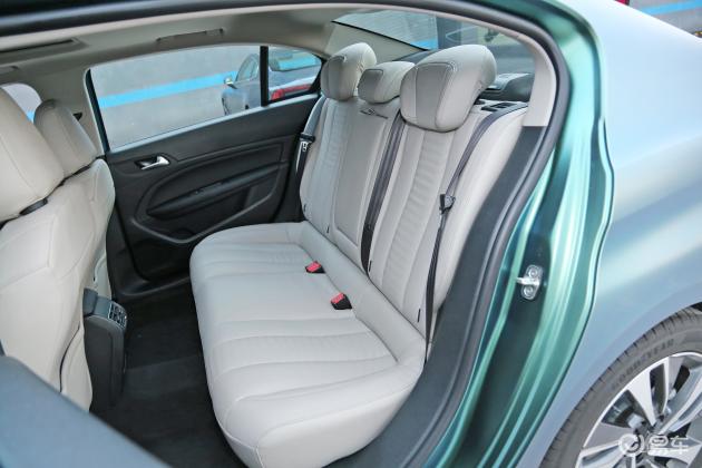 不吹不黑标致车怎么样,不吹不黑图片