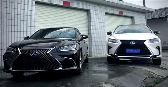 20年es300h行政版黑色,es300h第六代和第七代区别