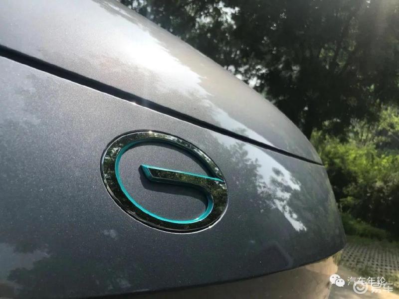 蔚来es65年免息购车方案,蔚来es6pilot要选么