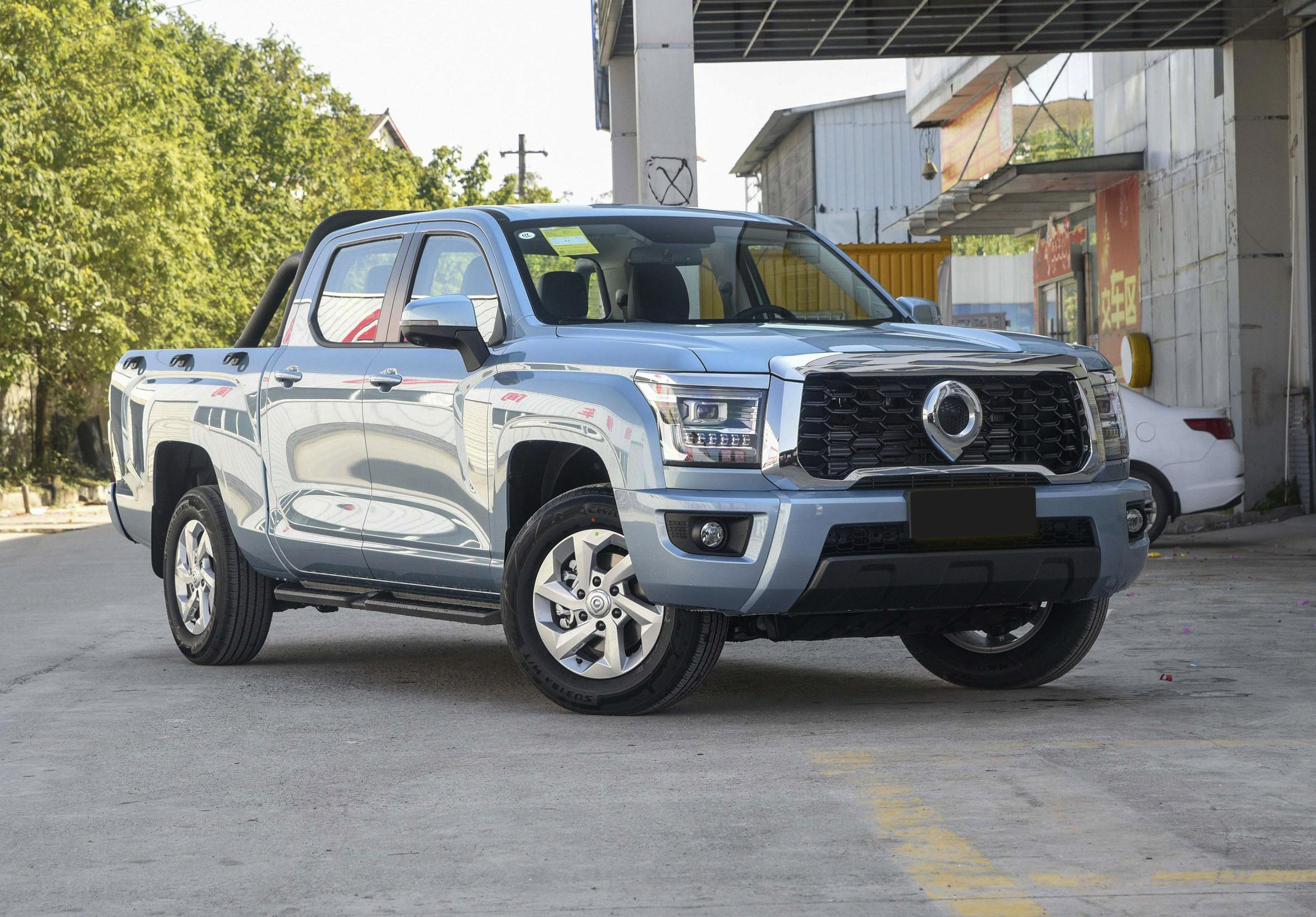 长城金刚炮上市2.0t柴油汽油动力,长城金刚炮四驱版发布