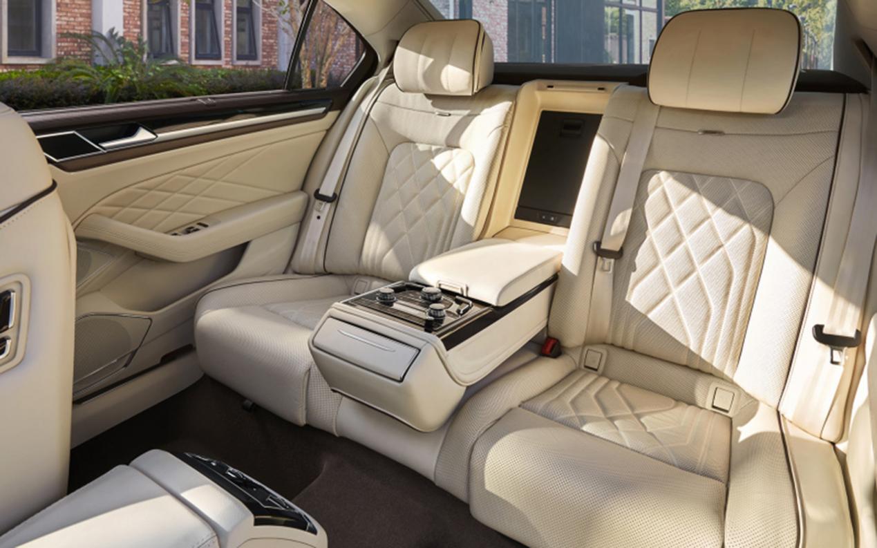 奥迪a6l不到30万落地,1万不到的二手车奥迪a6