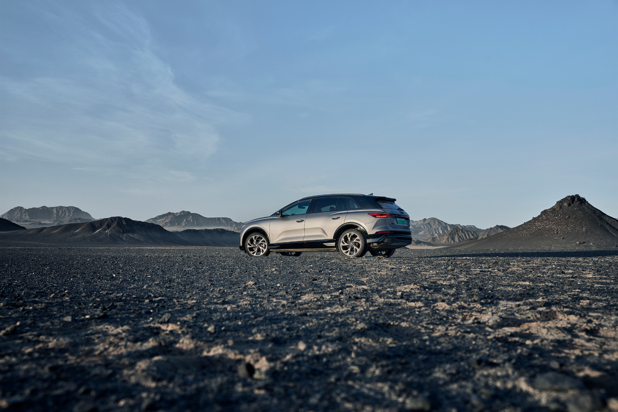 奥迪e-tronq5上汽奥迪,奥迪车能买吗q5