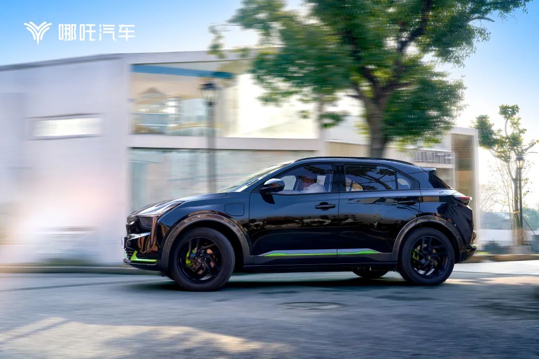 纯电混动增程式三者的区别,增程式是纯电还是混动