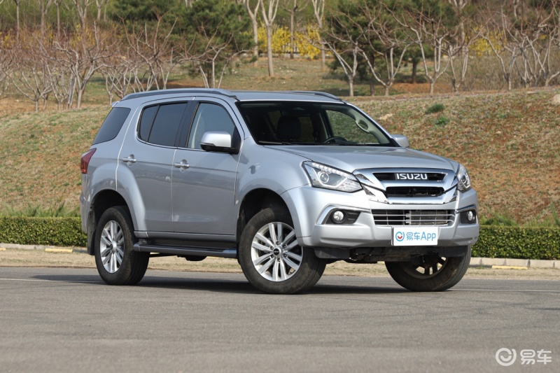 国产可家用可越野的硬派suv推荐,50万以上性价比高的硬派越野suv