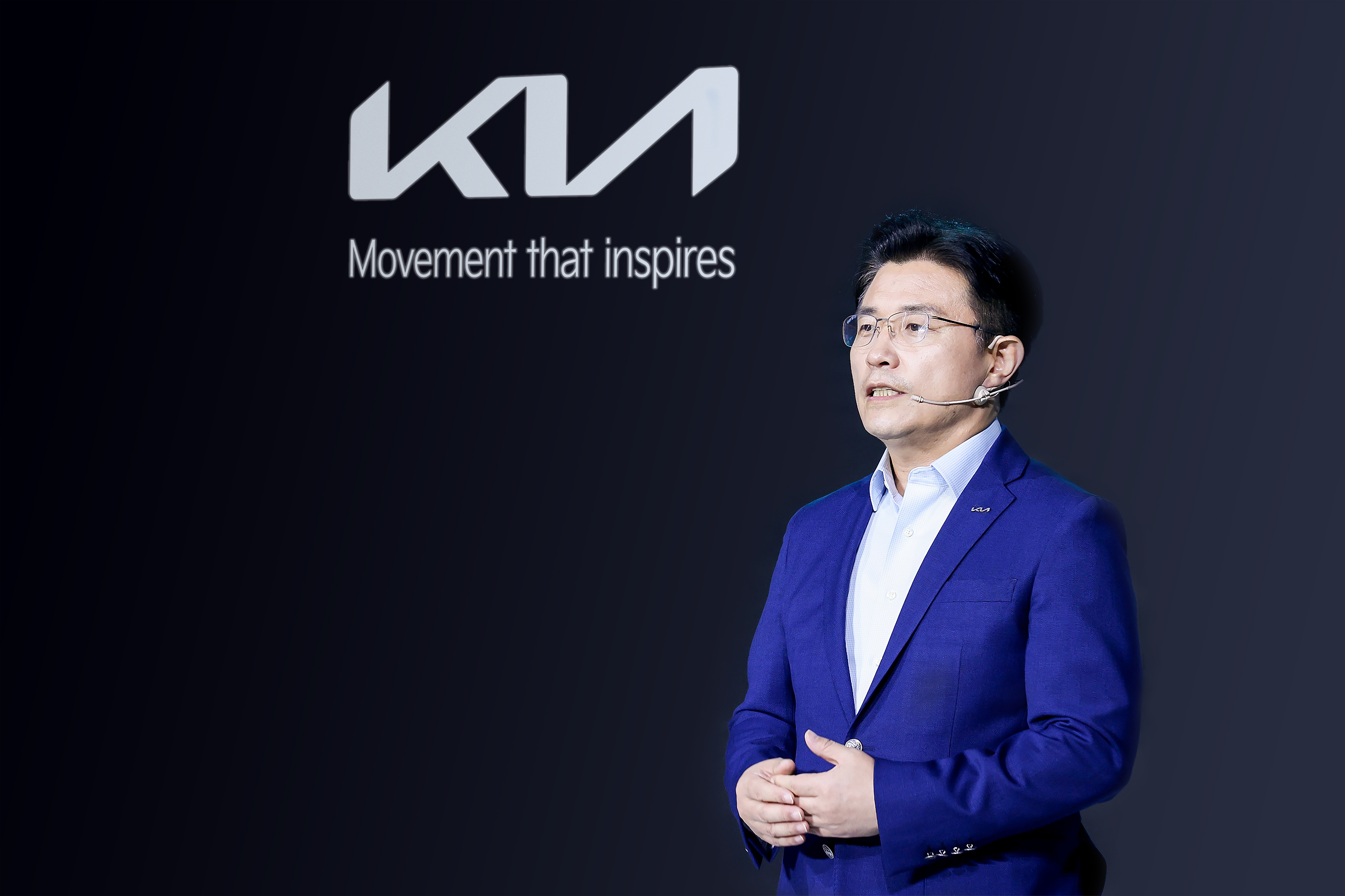 起亚*四代第**嘉华，售价28.89万元-33.99万元