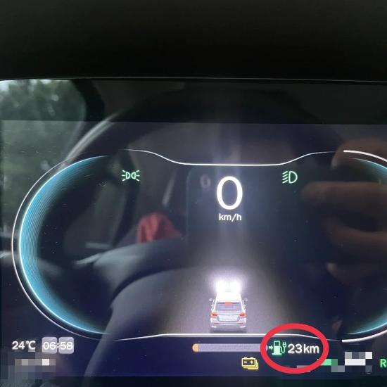 零跑t03冬天充电要先给电池预热吗,零跑t03可以用插排充电吗