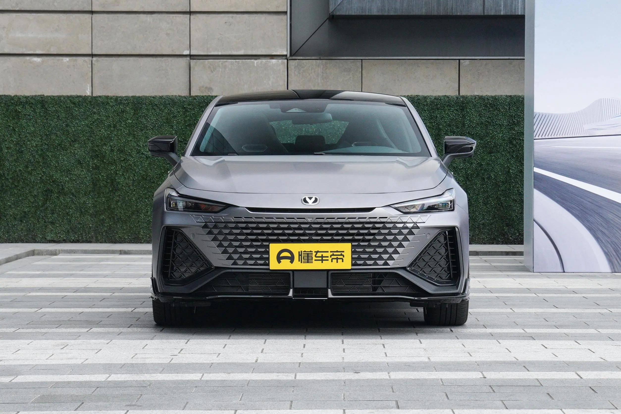 uni-v运动版车子怎么样,长安uni-v智电idd10万