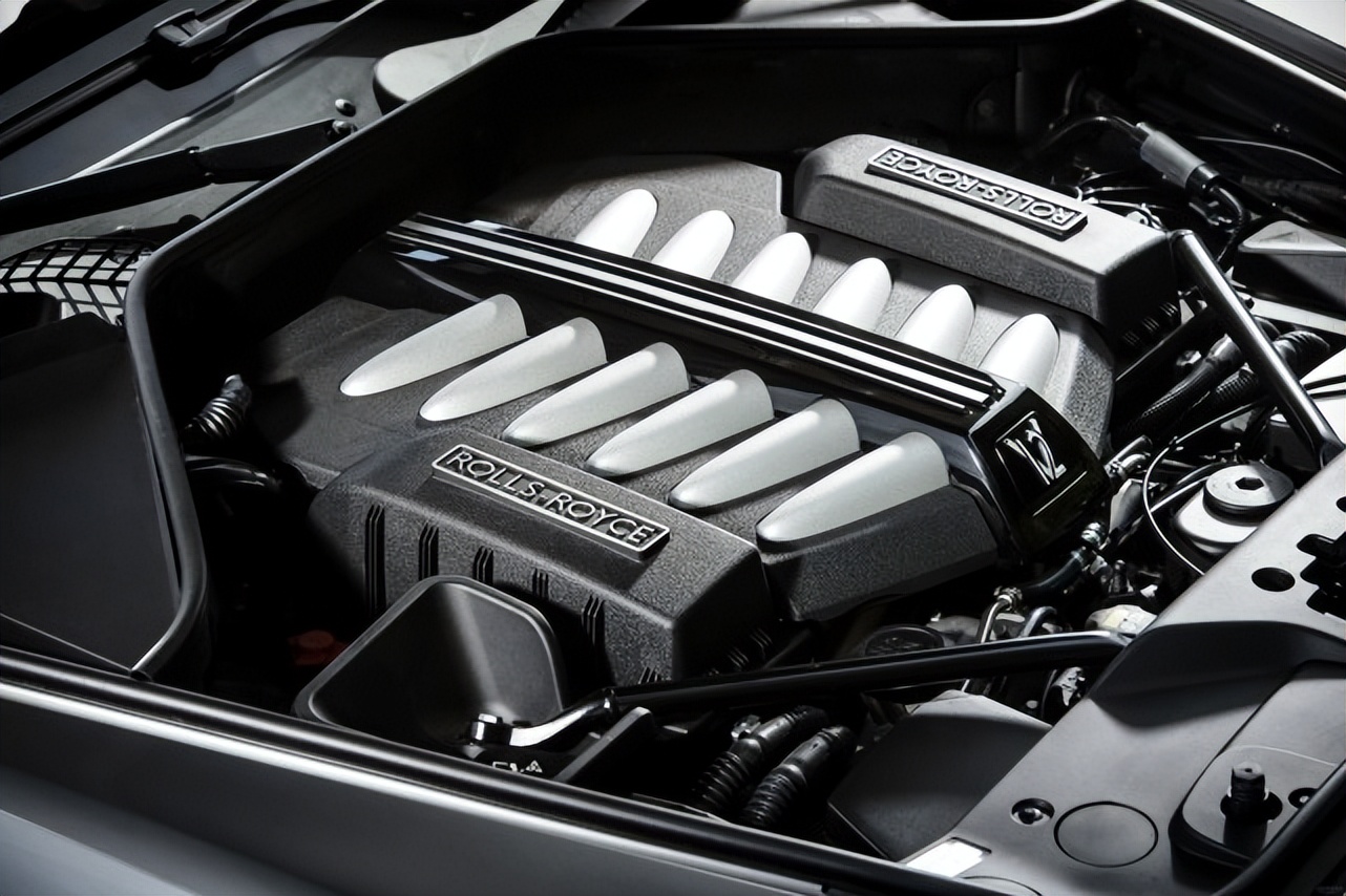 2022款奥迪a860tfsiquattro落地价,2021奥迪a6l55tfsi和奥迪a8