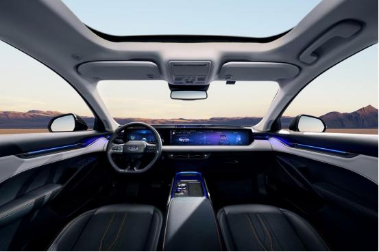 新款蒙迪欧豪华跟至尊驾车体验,新一代蒙迪欧新品首秀