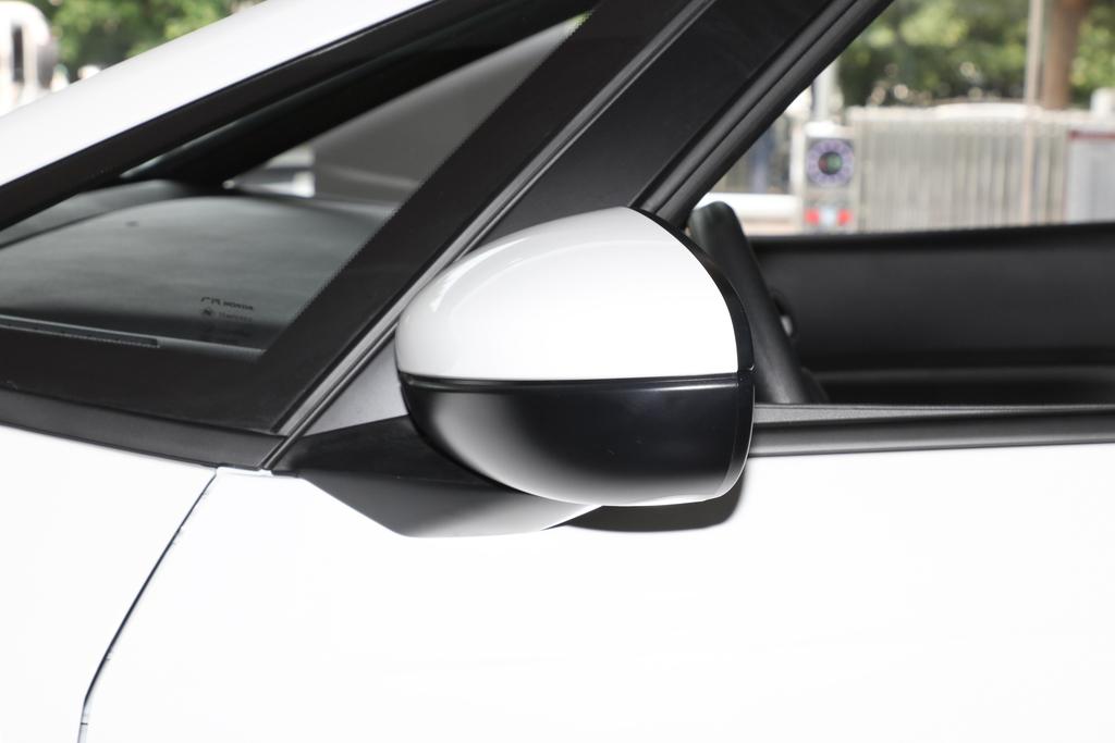 广本长友利群店飞度购车送5888元大礼包